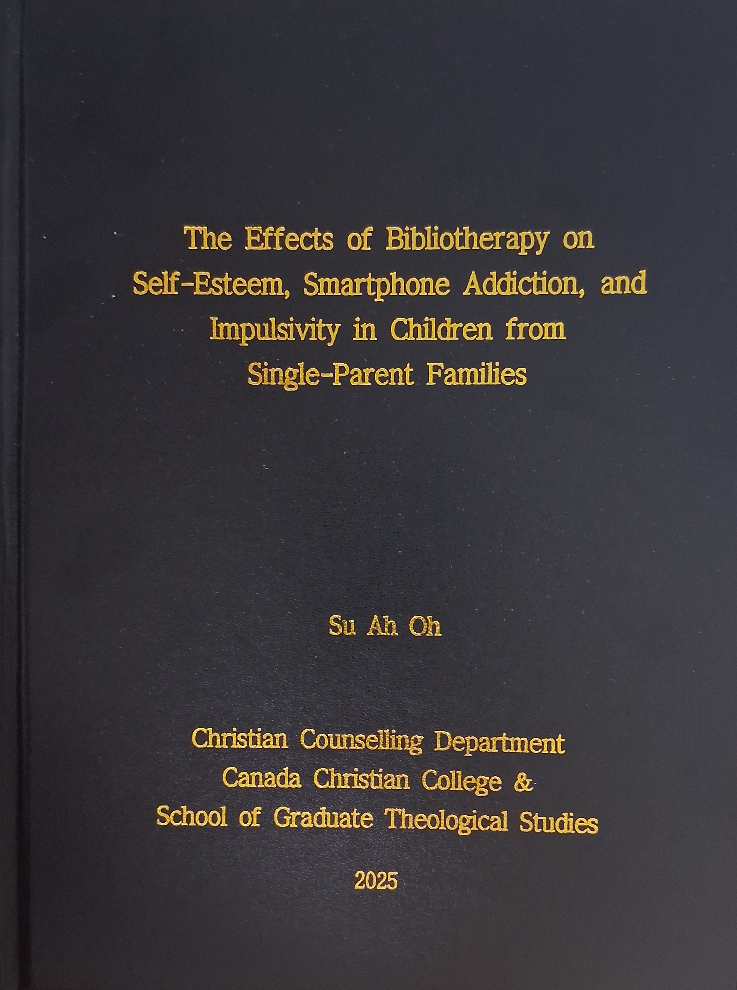 The Effects of Bibliotherapy on Self-Esteem, Smartphone Addiction, and Impulsivity in Children from Single-Parent Families